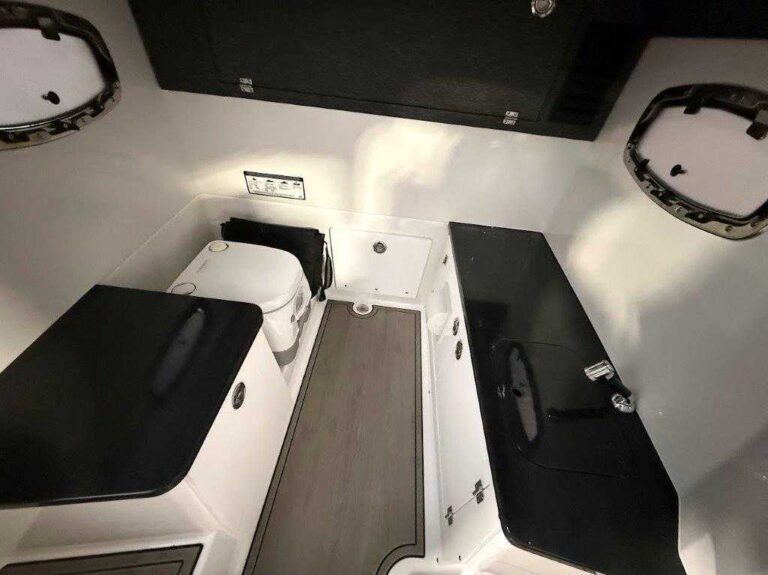 2026 Monterey Elite 25 OB US-RGFEF116J526 [photo 29]